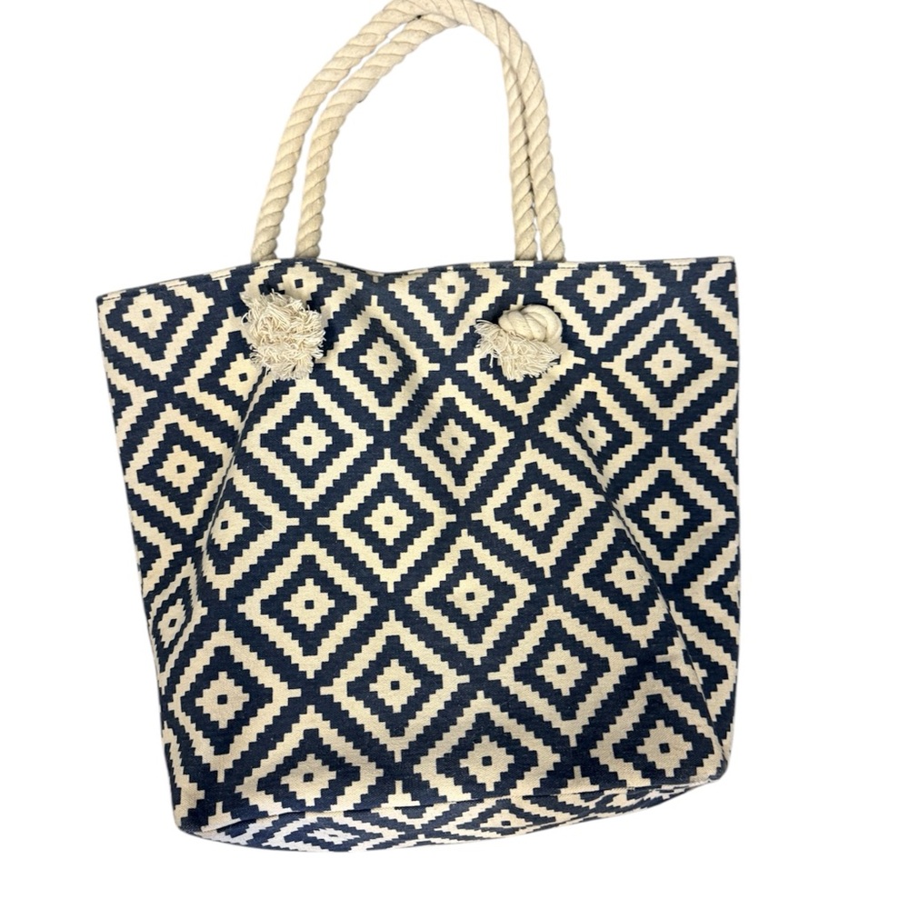 Blue and White beach or pool Tote with Geometric Design and Rope Handles